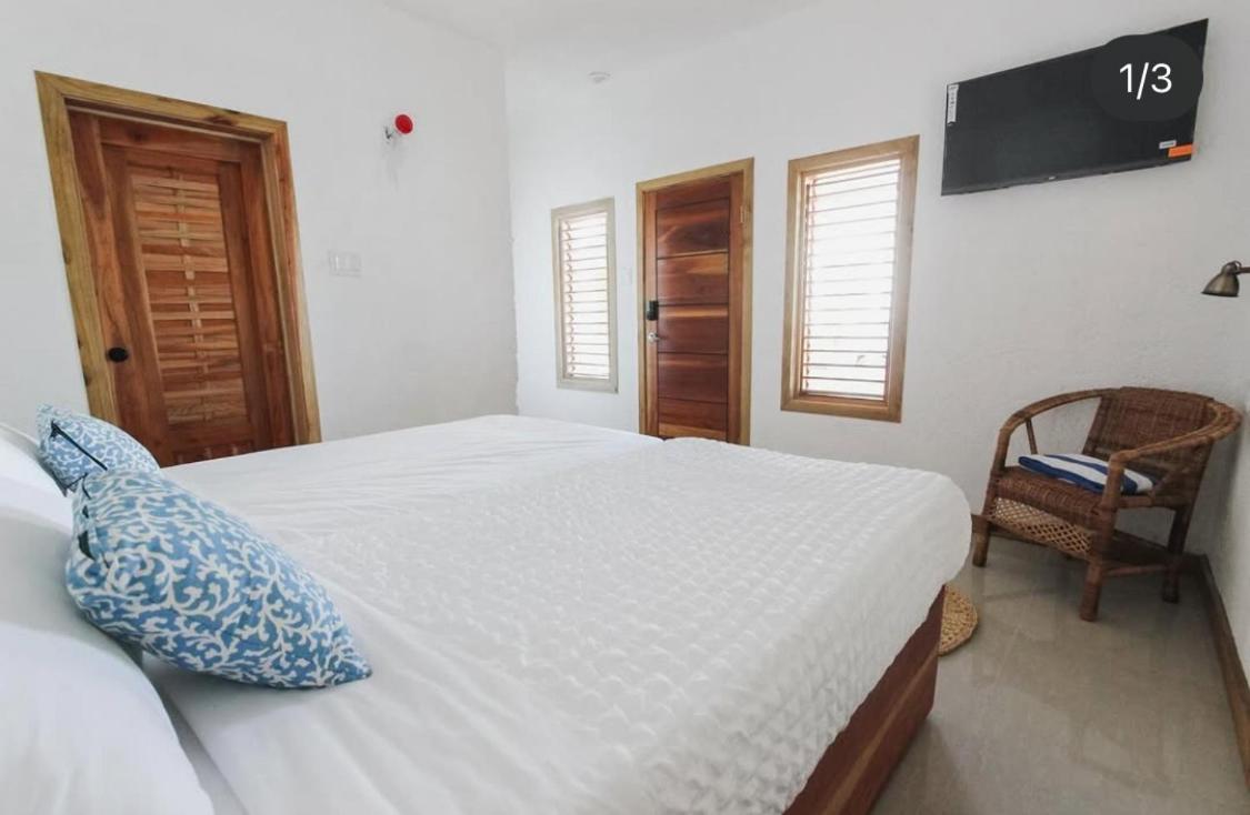 Begona Cliff Hotel Negril Exterior photo