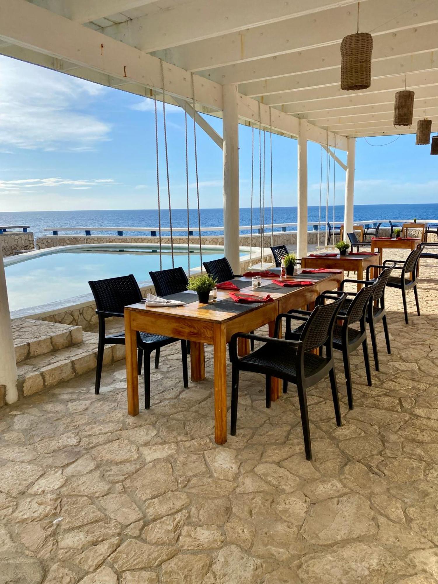 Begona Cliff Hotel Negril Exterior photo