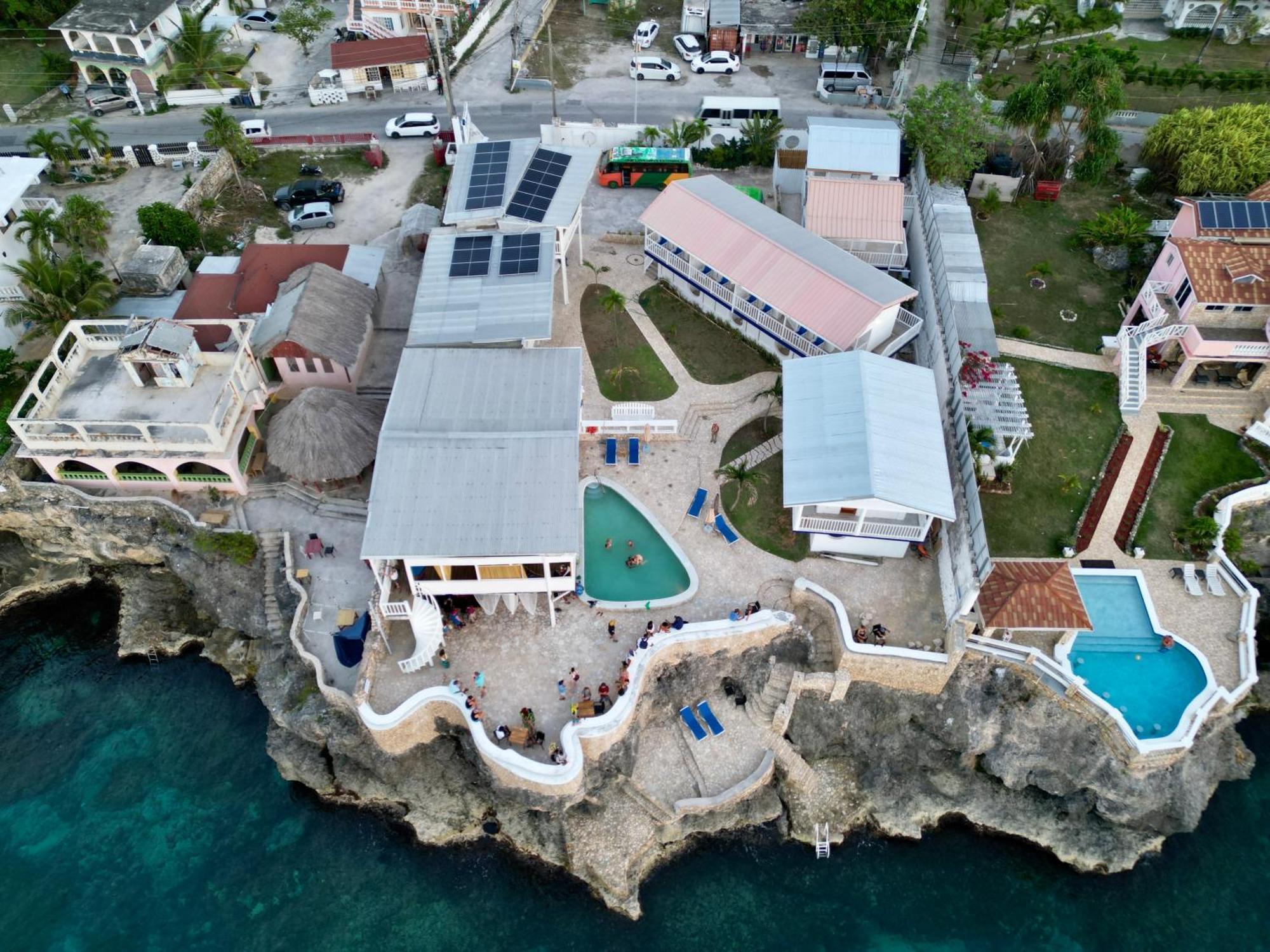 Begona Cliff Hotel Negril Exterior photo